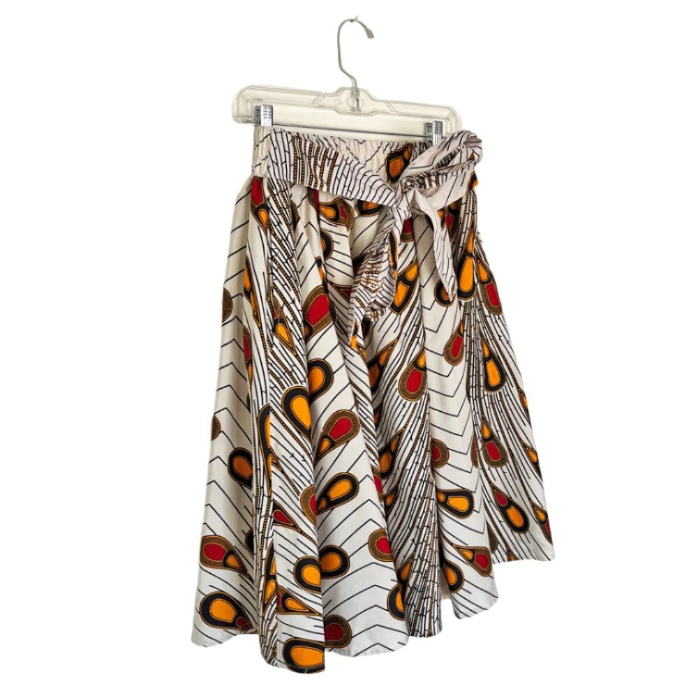 Gorgeous Full Circle Skirt with Art Deco Peacock Pattern, Size Large